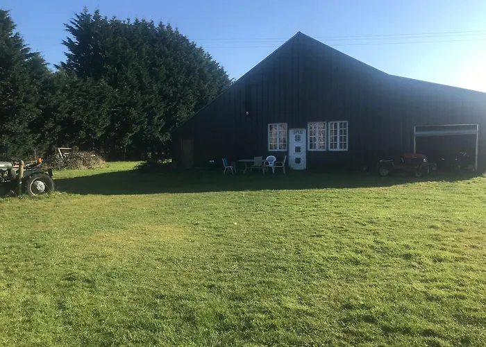 Charming In The Normandy Countryside Saint-Mars-d'Egrenne